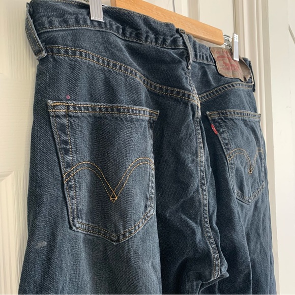 Levi’s Black Denim Distressed Button Fly Jeans (36x32) - Picture 5 of 12